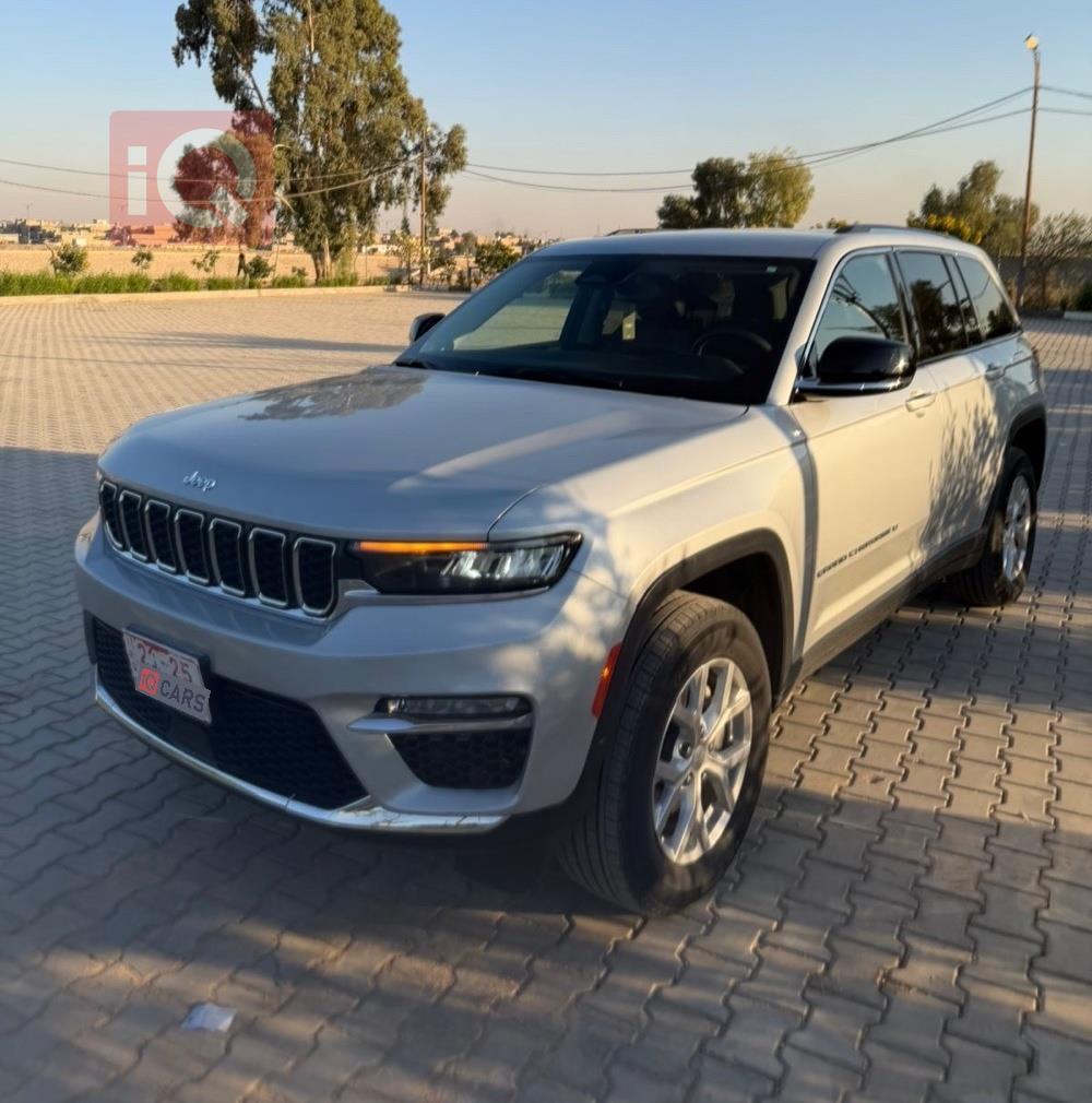 جيب جراند شيروكي